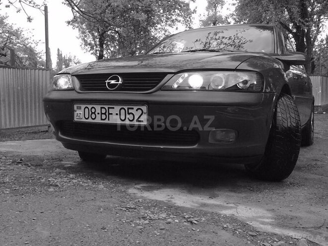 Opel Vectra 1997, 550,000 km - 1.8 л - Balakən