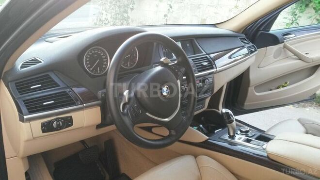 BMW X6 2011, 54,000 km - 4.4 l - Quba