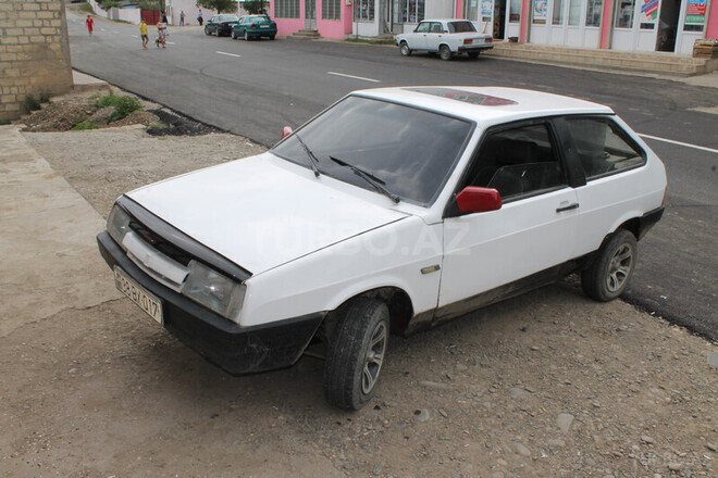 LADA (VAZ) 2108 1987, 1,850,000 km - 1.3 l - Qusar