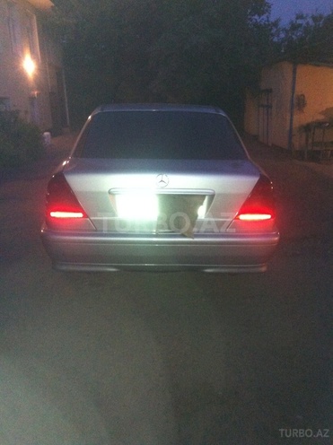 Mercedes C 250 1997, 29,000 km - 2.5 l - Tovuz