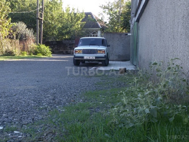 LADA (VAZ) 2107 2006, 27,000 km - 1.6 l - Lənkəran