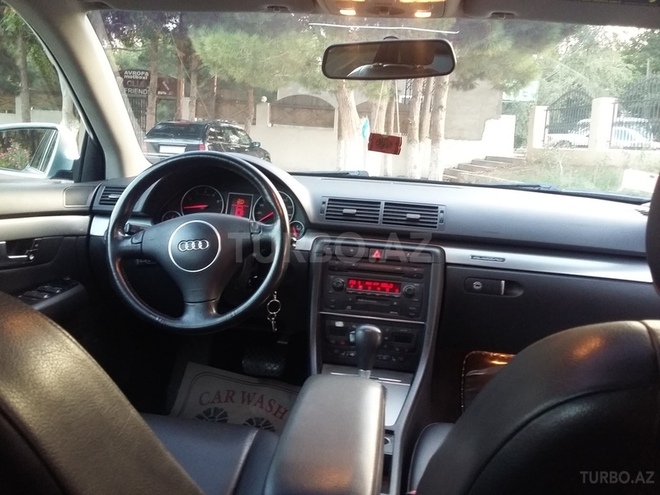 Audi A4 2001, 229,000 km - 1.8 л - Bakı