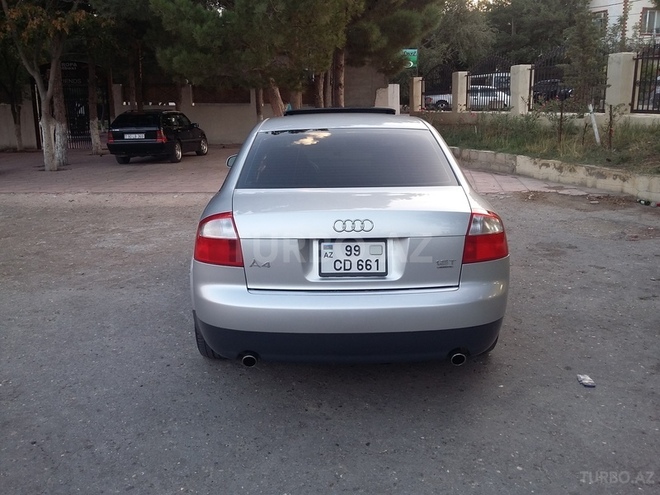Audi A4 2001, 229,000 km - 1.8 л - Bakı
