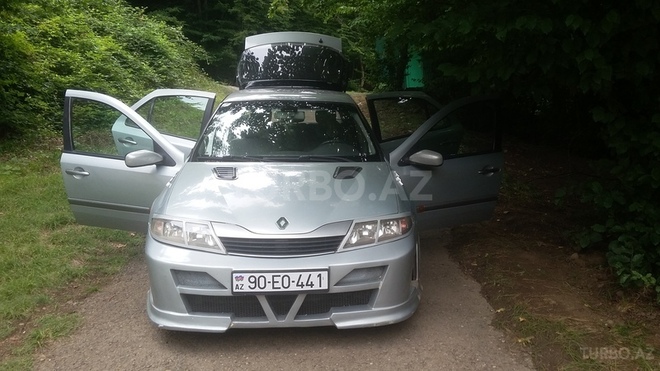 Renault Laguna 2002, 220,000 km - 1.8 l - Bakı