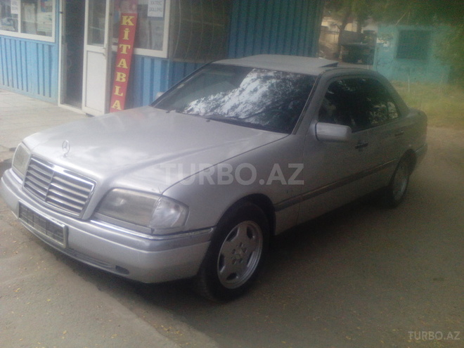 Mercedes C 180 1996, 265,000 km - 1.8 l - Sumqayıt
