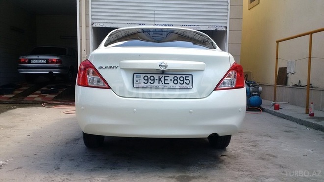 Nissan Sunny 2013, 39,400 km - 1.5 l - Bakı