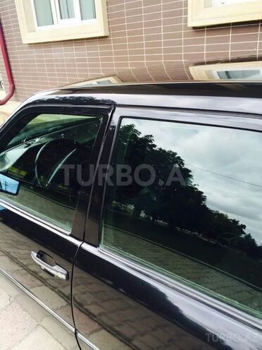 Mercedes E 220 1995, 385,000 km - 2.2 l - Qusar