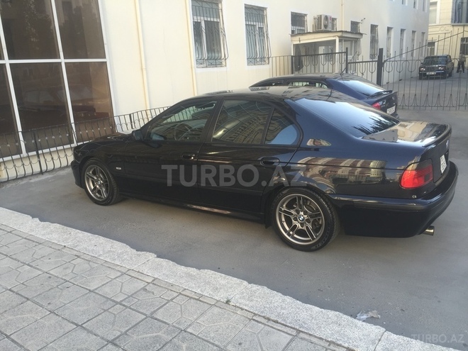 BMW 525 2001, 17,000 km - 0.3 l - Bakı