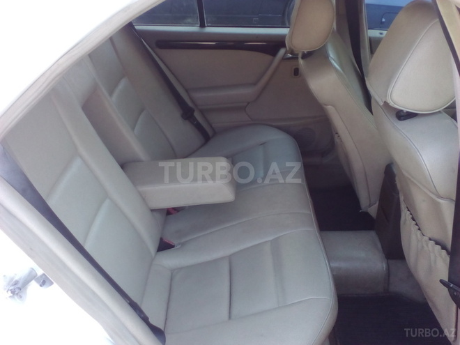 Mercedes C 220 1996, 280,000 km - 2.2 l - Bakı