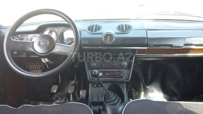 LADA (VAZ) 2106 1984, 1,500,000 km - 1.3 л - Bakı