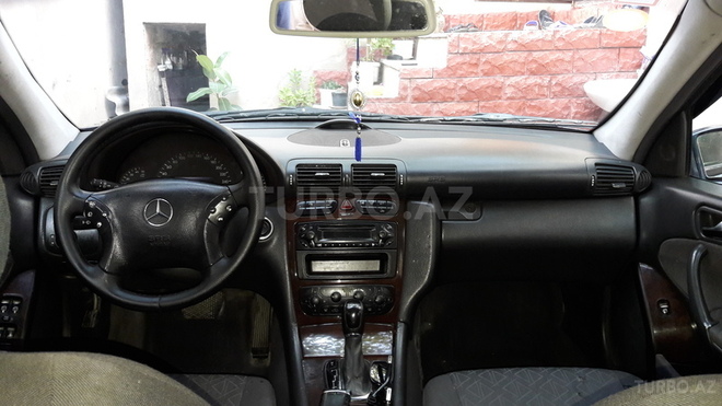 Mercedes C 250 2000, 300,000 km - 2.2 l - Bakı