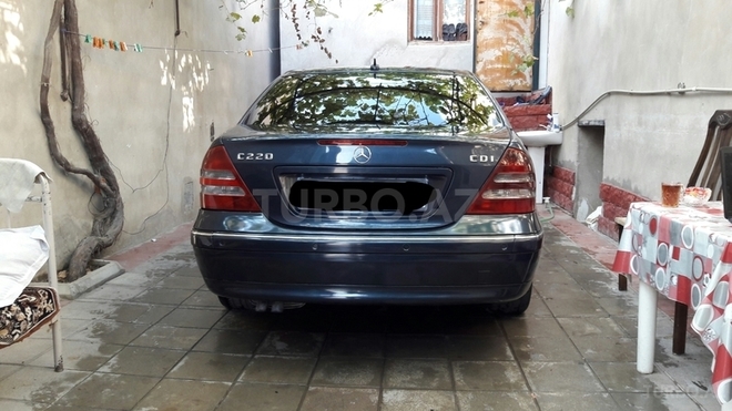 Mercedes C 250 2000, 300,000 km - 2.2 l - Bakı