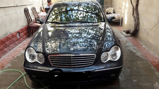 Mercedes C 250 2000, 300,000 km - 2.2 l - Bakı