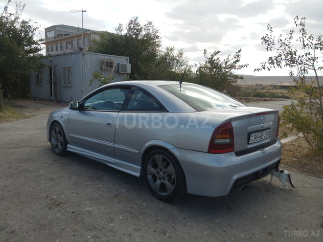Opel Astra 2002, 150,000 km - 2.2 l - Bakı