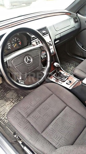 Mercedes C 180 1998, 146,000 km - 1.8 l - Gəncə