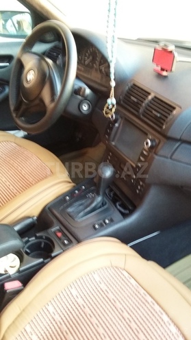 BMW 320 2001, 210,000 km - 2.2 l - Bakı