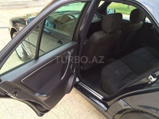 Mercedes C 200 1999, 174,936 km - 2.0 l - Cəlilabad