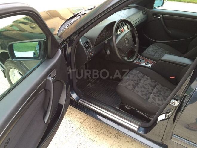 Mercedes C 200 1999, 174,936 km - 2.0 l - Cəlilabad