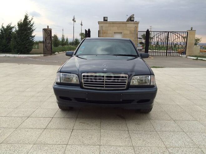 Mercedes C 200 1999, 174,936 km - 2.0 l - Cəlilabad