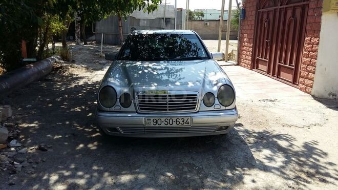 Mercedes E 300 1997, 460,000 km - 3.0 l - Bakı