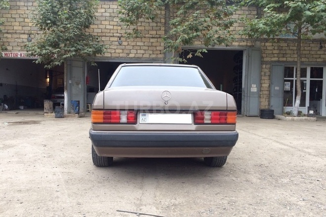 Mercedes 190 1991, 276,510 km - 2.0 л - Cəlilabad