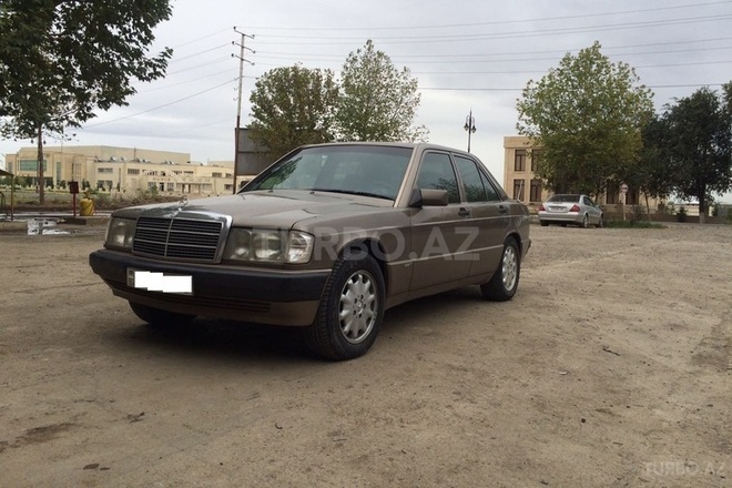 Mercedes 190 1991, 276,510 km - 2.0 л - Cəlilabad