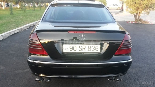 Mercedes E 270 2002, 205,000 km - 2.7 л - Bakı