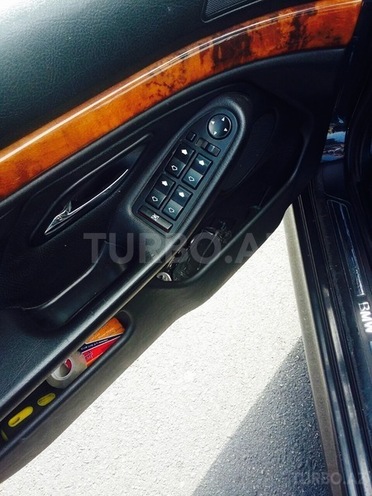 BMW 528 2000, 225,400 km - 2.8 l - Bakı