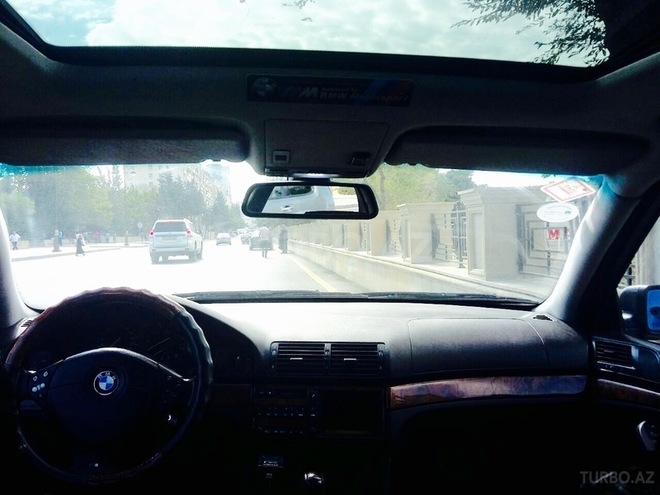 BMW 528 2000, 225,400 km - 2.8 l - Bakı