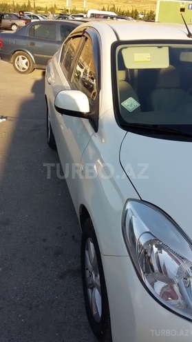 Nissan Sunny 2012, 120,000 km - 0.2 л - Bakı