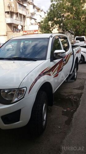 Mitsubishi L200 2013, 68,000 km - 2.5 л - Bakı