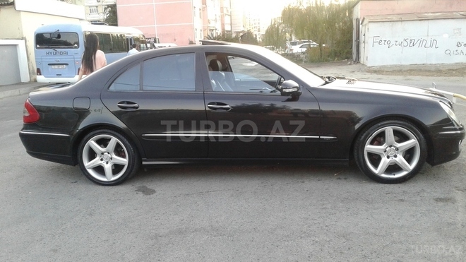 Mercedes E 220 2007, 177,800 km - 2.2 l - Sumqayıt