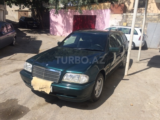 Mercedes C 200 1998, 298,000 km - 2.0 л - Bakı