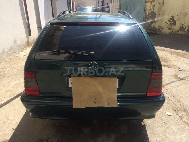 Mercedes C 200 1998, 298,000 km - 2.0 л - Bakı