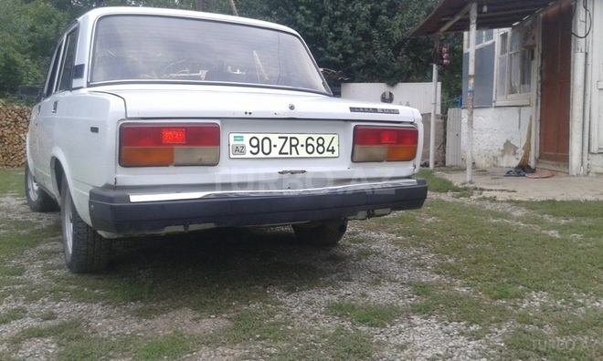 LADA (VAZ) 2107 2004, 95,000 km - 1.5 л - Quba