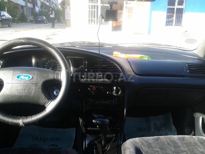 Ford Mondeo 1995, 285,000 km - 1.8 l - Bakı