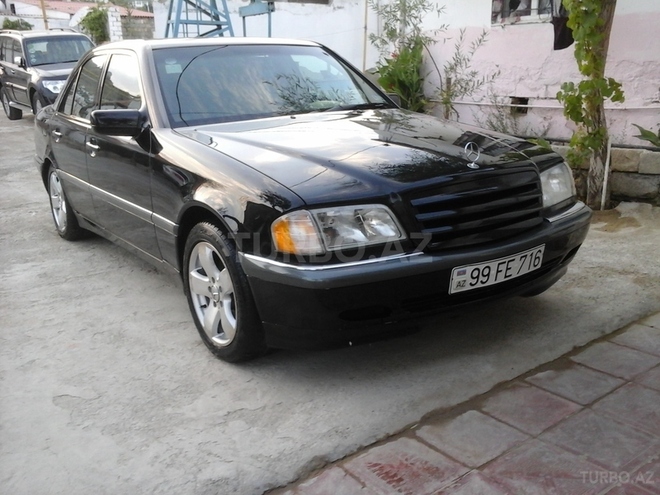 Mercedes C 230 1999, 157,000 km - 2.3 l - Bakı