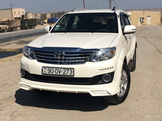 Toyota Fortuner 2014, 70,000 km - 2.7 l - Bakı