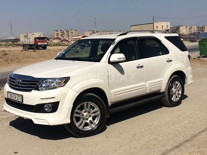 Toyota Fortuner 2014, 70,000 km - 2.7 l - Bakı
