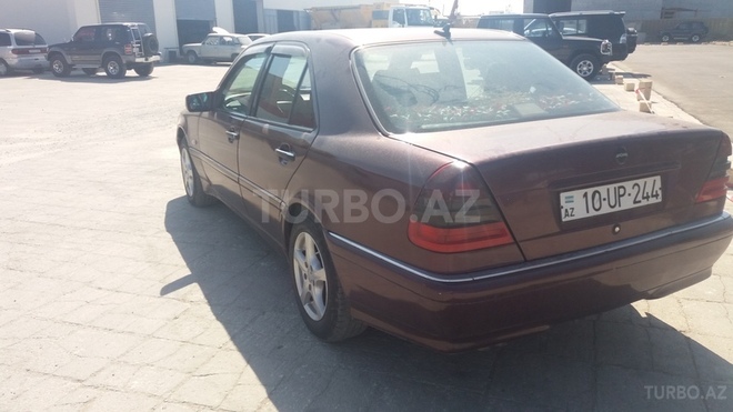 Mercedes C 200 1998, 2,870,000 km - 2.0 l - Bakı