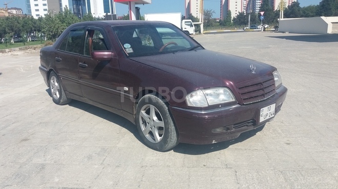 Mercedes C 200 1998, 2,870,000 km - 2.0 l - Bakı