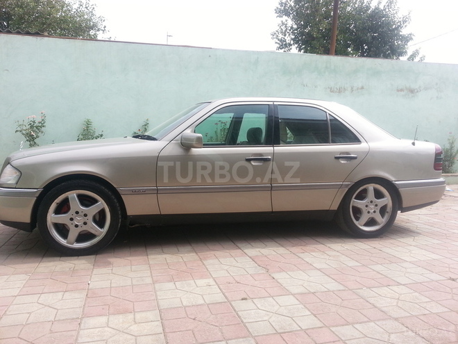 Mercedes C 200 1995, 547,897 km - 2.0 l - Sumqayıt