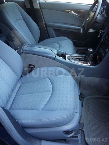 Mercedes E 220 2003, 189,700 km - 2.2 l - Bakı