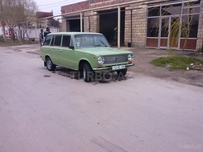 LADA (VAZ) 2102 1981, 48,000 km - 1.3 l - Salyan