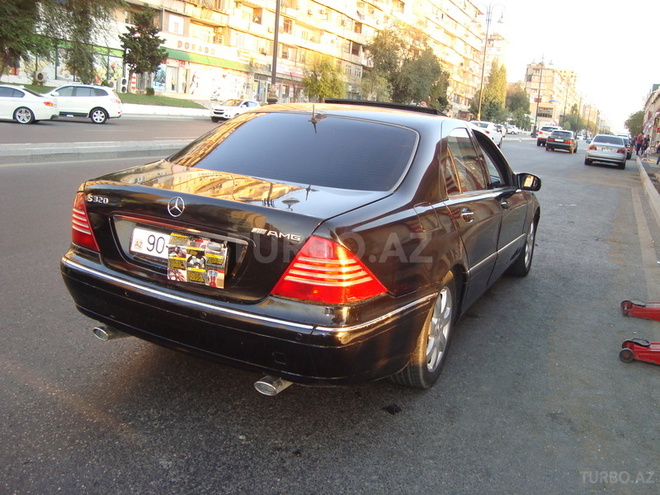 Mercedes S 320 2000, 300,000 km - 3.2 l - Bakı