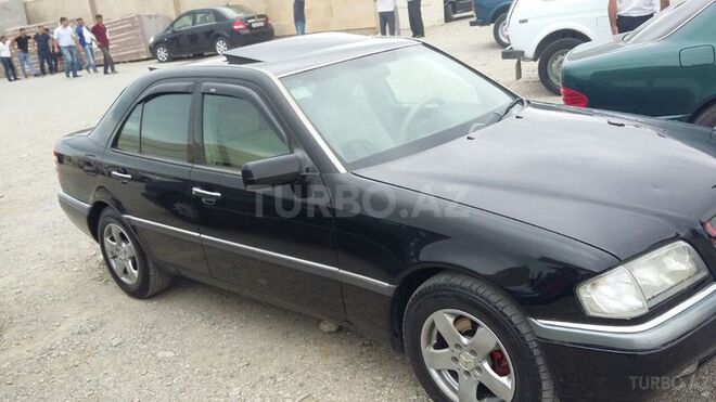 Mercedes C 230 1997, 305,000 km - 2.3 l - Sumqayıt