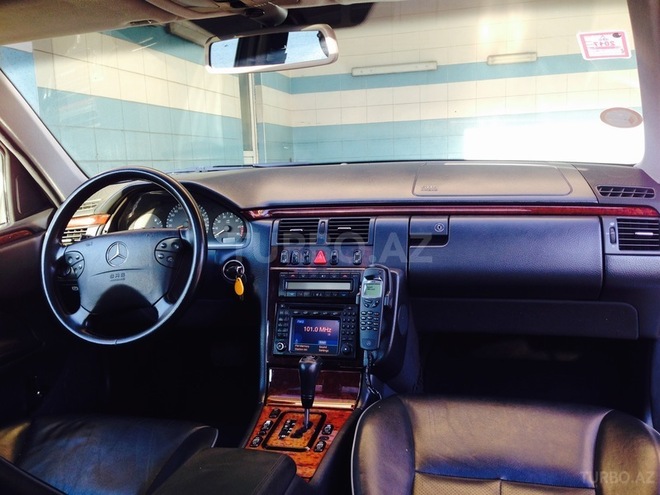 Mercedes E 280 2000, 340,000 km - 2.7 l - Bakı