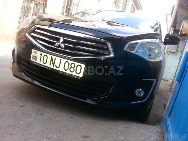 Mitsubishi Attrage 2014, 80,000 km - 1.2 l - Bakı