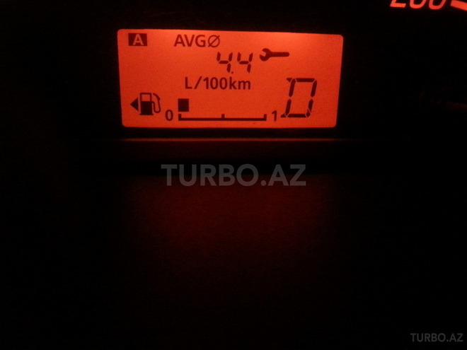 Mitsubishi Attrage 2014, 80,000 km - 1.2 l - Bakı