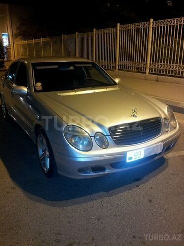 Mercedes E 220 2002, 155,555 km - 2.2 l - Bakı